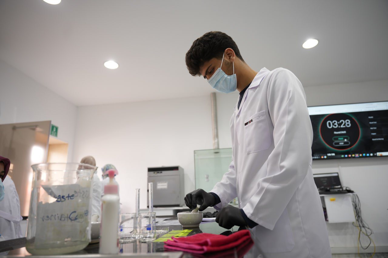 594057066_917960667236704_7816586944773558538_n